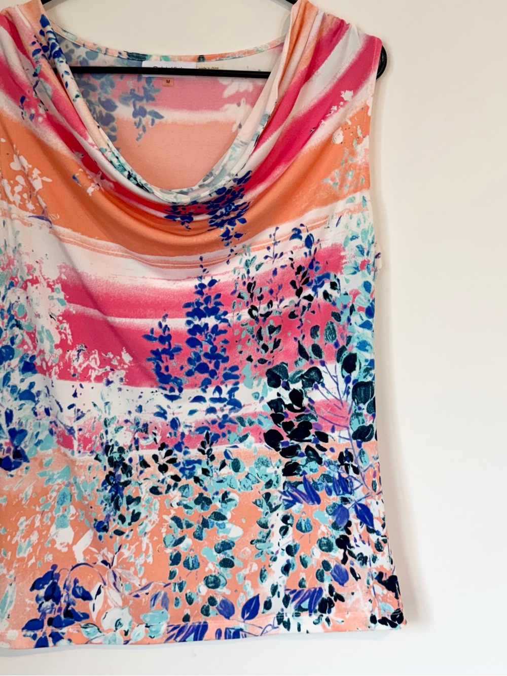 Calvin Klein Sleeveless Cowl-Neck Floral Tank - Size: Medium - Picture 5 of 5